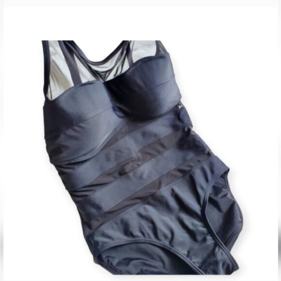 Simon Chang MESH layer 1 piece Swimsuit - Picture 2 of 7